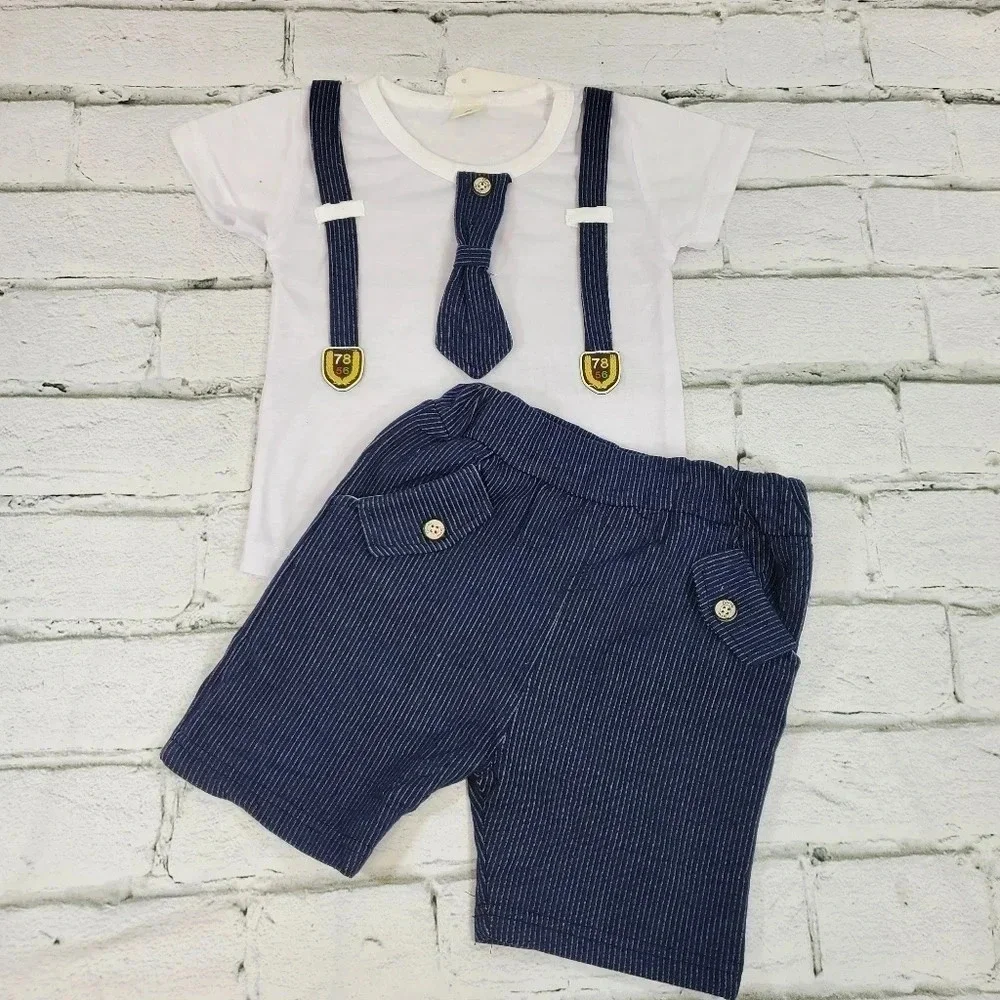 Boutique navy blue